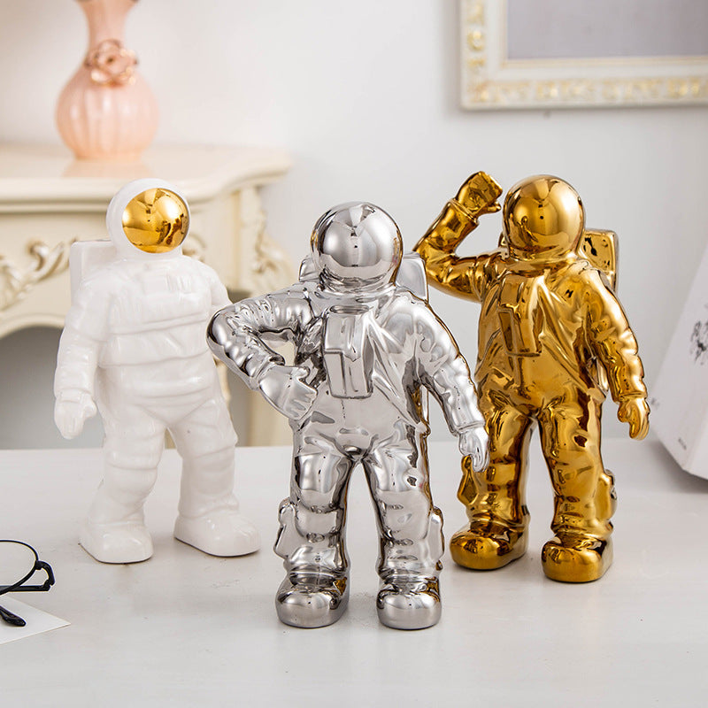 Modern Astronaut Ceramics Crafts Sculpture Home Decoration Ornament