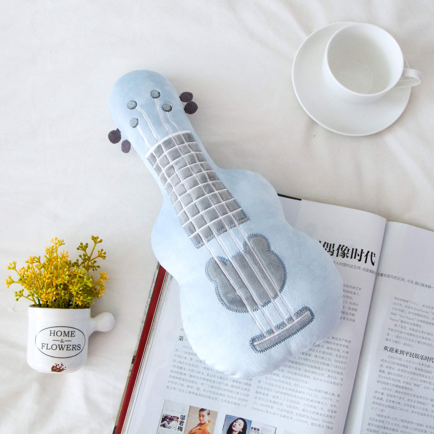Cute 3D Guitar Plush Toy Soft Pillow Home Decor Pillows Gift