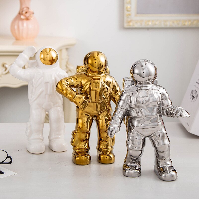 Modern Astronaut Ceramics Crafts Sculpture Home Decoration Ornament
