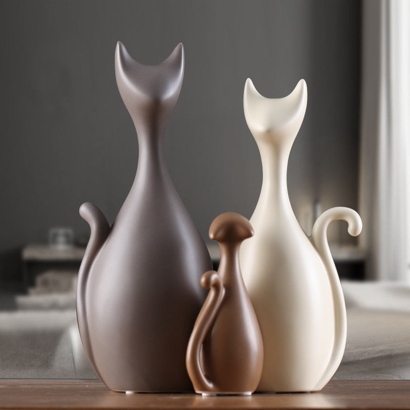 Family of Cats Ceramic Figurines Home Decoration Ornaments