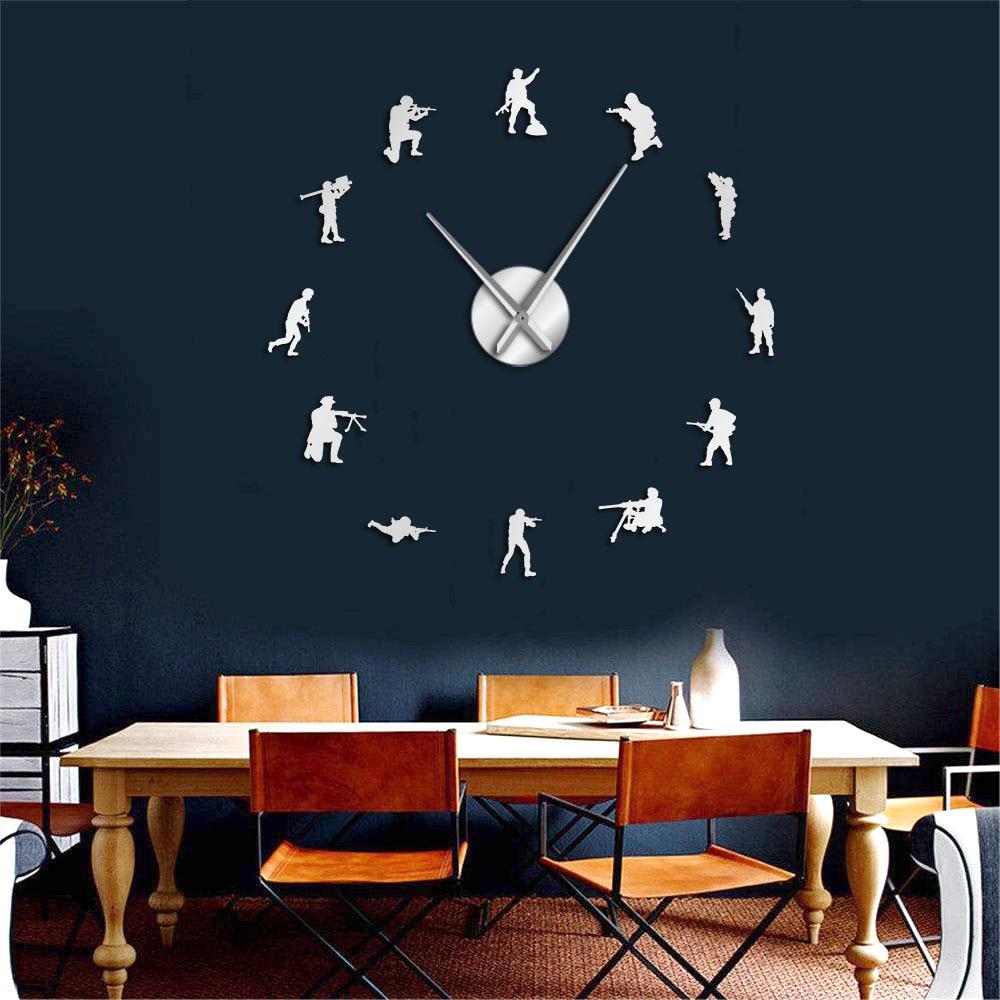 Soldiers Military Veteran Army Large Frameless DIY Wall Clock